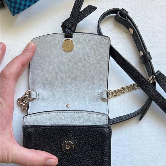 Excellent Condition Kate Spade Black Leather Crossbody Fits phone - Picture 3 of 9